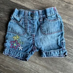 4/$20 Girls Nevada Jeans Short Sz 6 mth